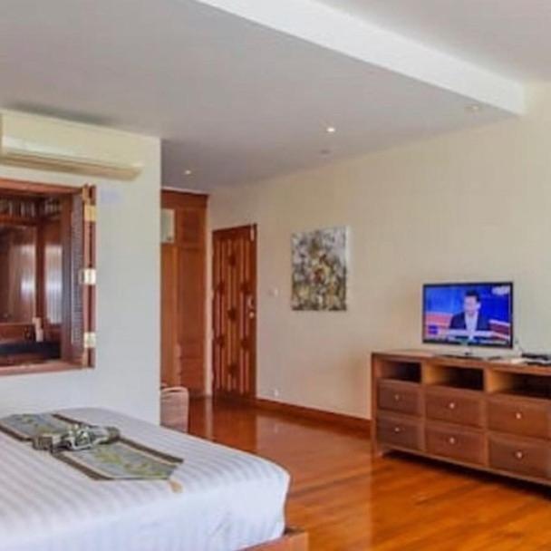 Goodwill Beach House Patong Exterior photo